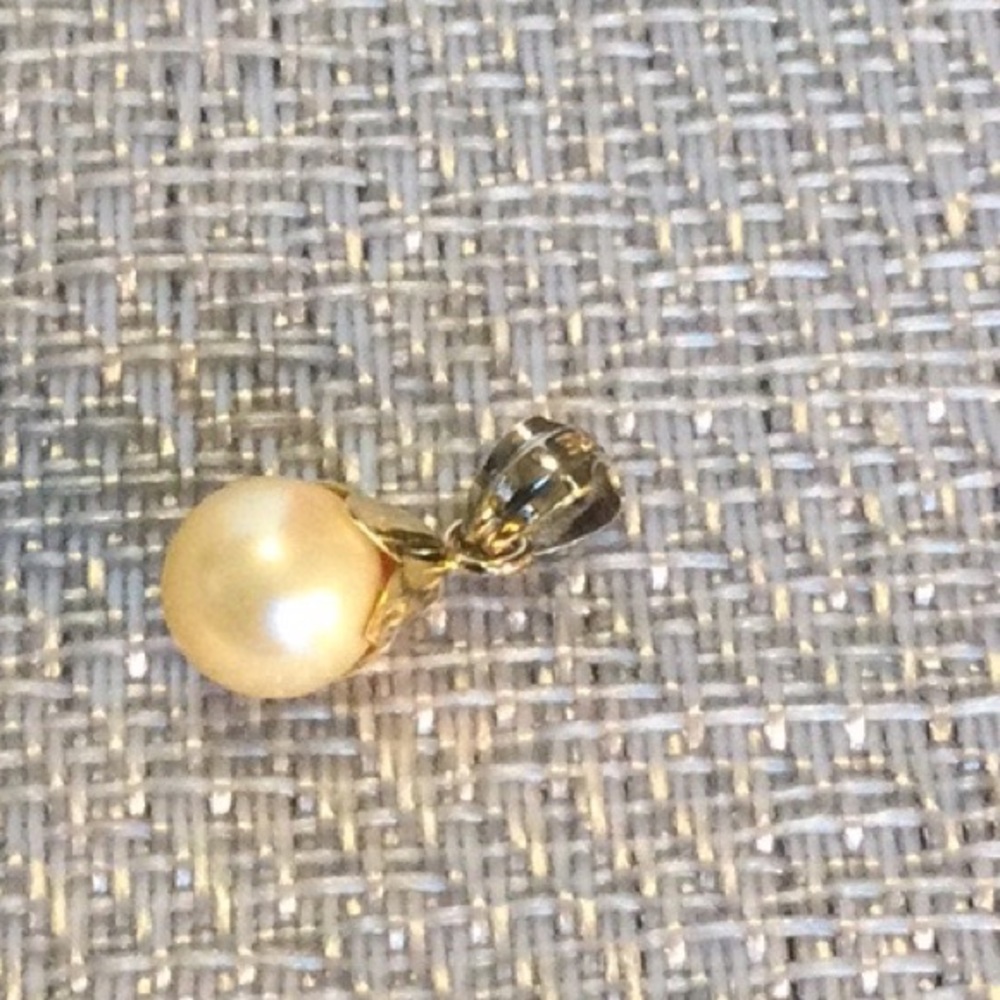 14k Ge Pearl Pendant